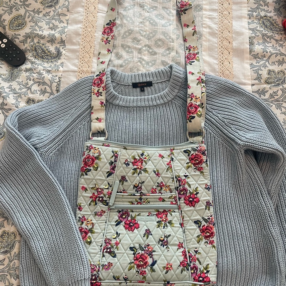 Vera Bradley light blue lightly quilted shoulder bag.